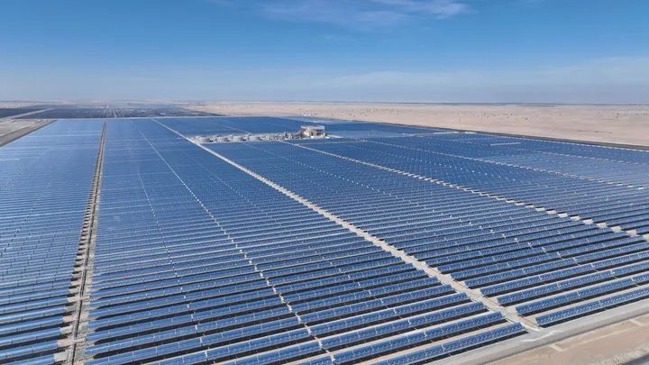 配储20MW40MWh！广东能源集团甘肃区域首个光伏项目全容量并网发电赛酷体育